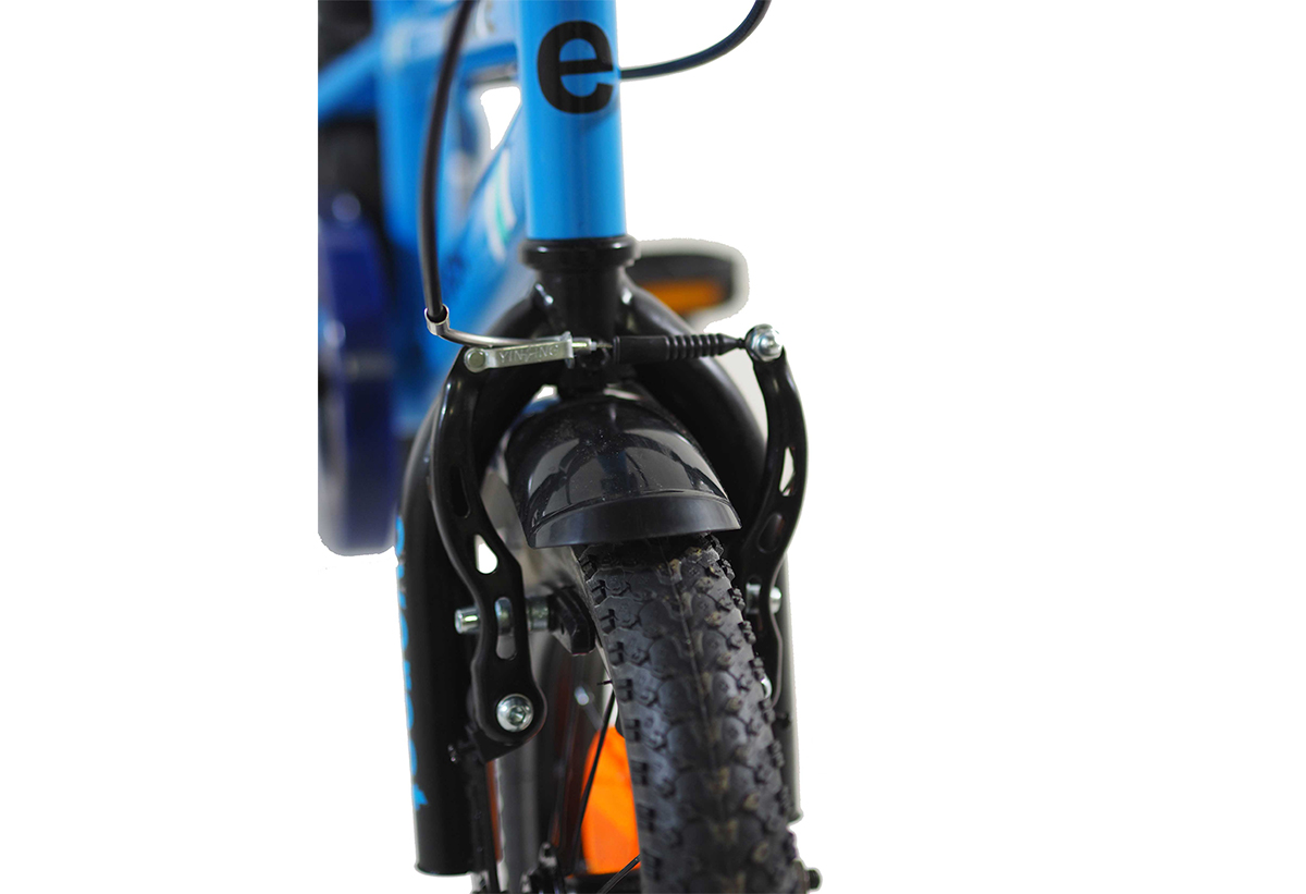 Απεικονίζεται κοντινό στα φρένα.